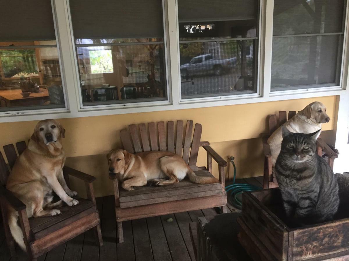 Rustridge Ranch & Winery